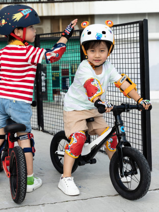 Micro Balance Bike Deluxe Pro Noir