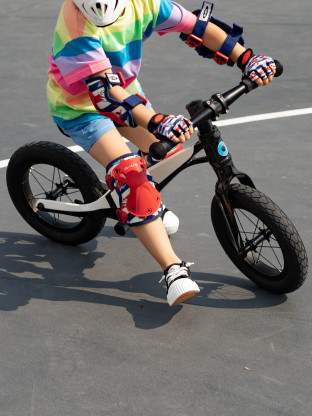 Micro Balance Bike Deluxe Pro Noir